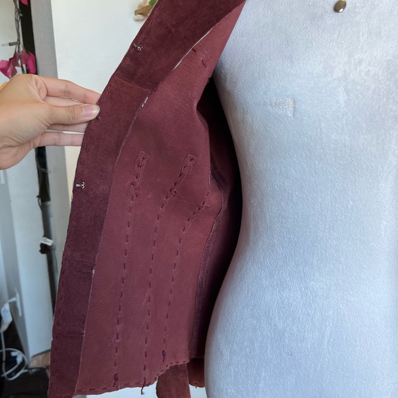 Wet Seal Burgundy Suede jacket size small - Picture 5 of 8